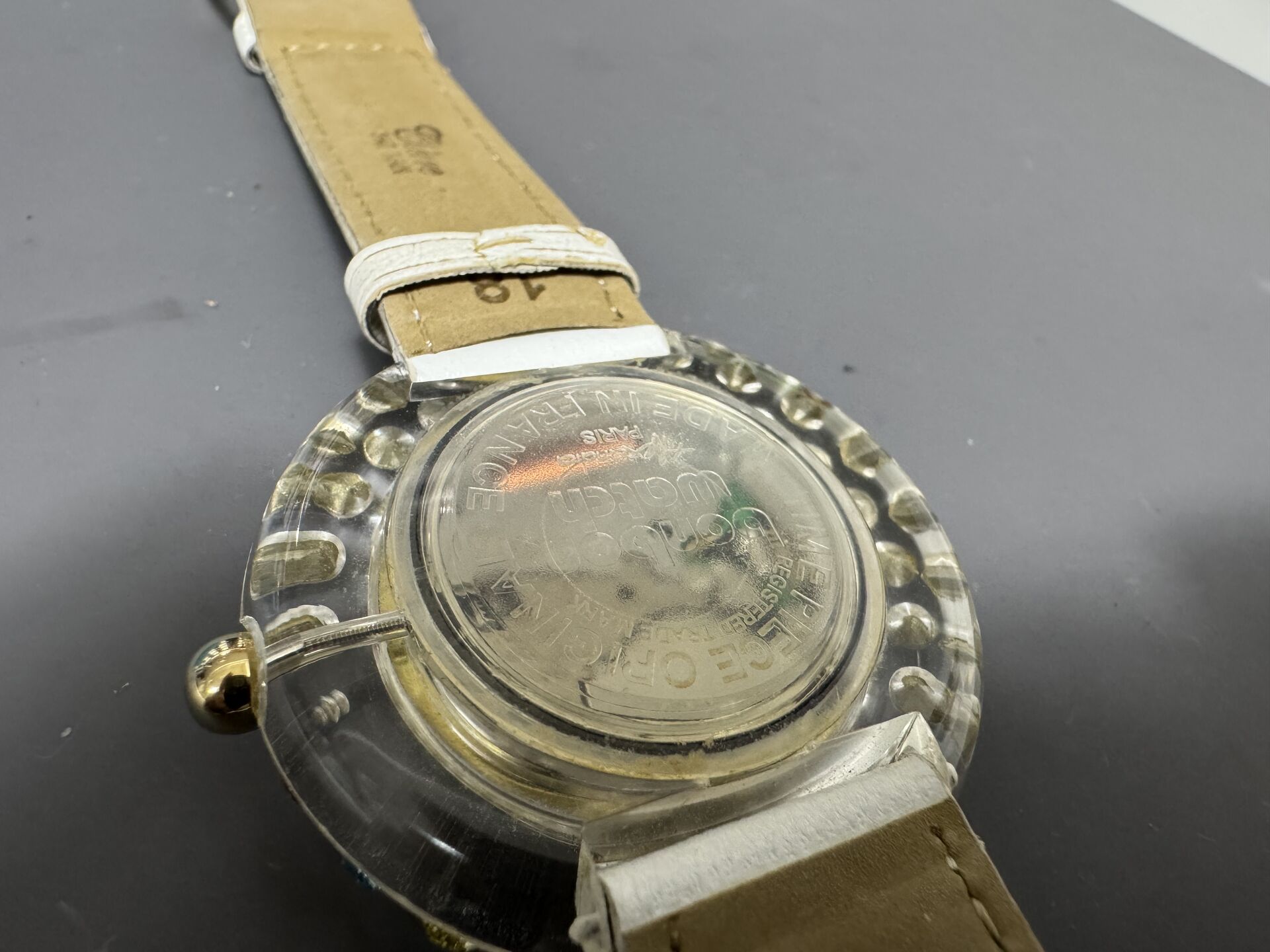 FOSSILの時計の電池交換
