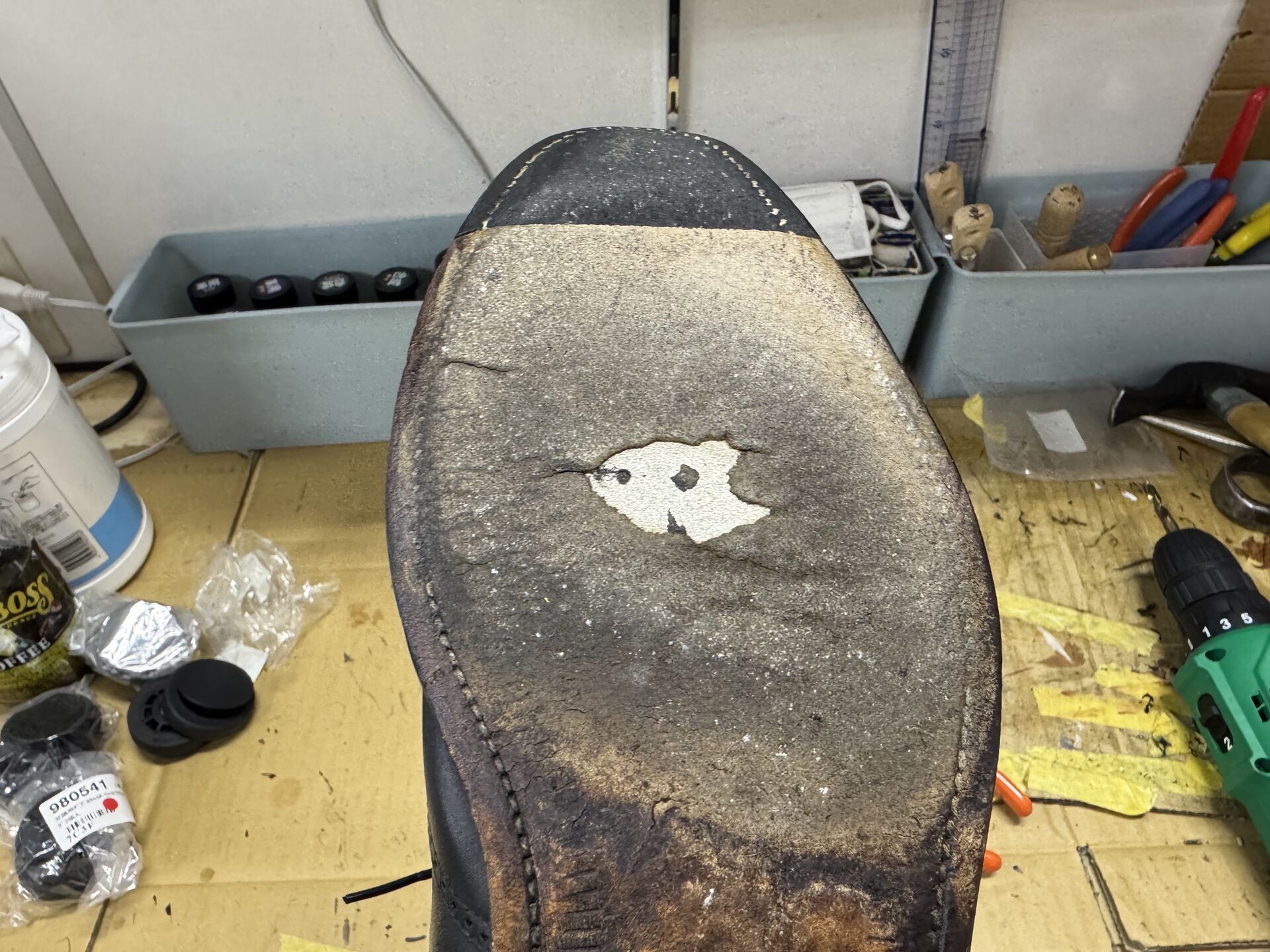 FOSSILの時計の電池交換